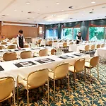 Plaza 4* גלזנקירכן