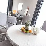Ξενοδοχείο Plaza 4*