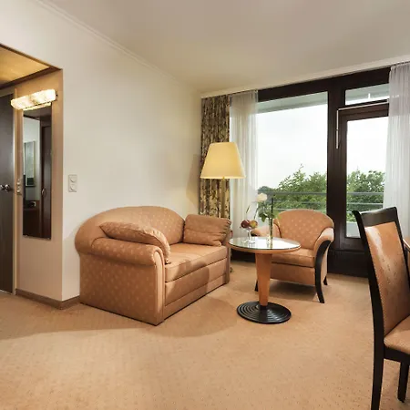 Hotel Plaza 4*