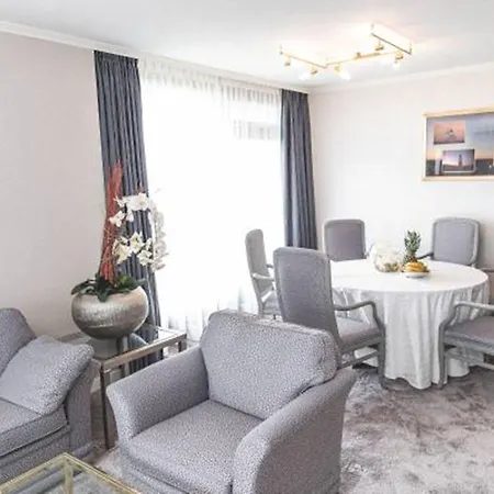 Hotel Plaza 4*